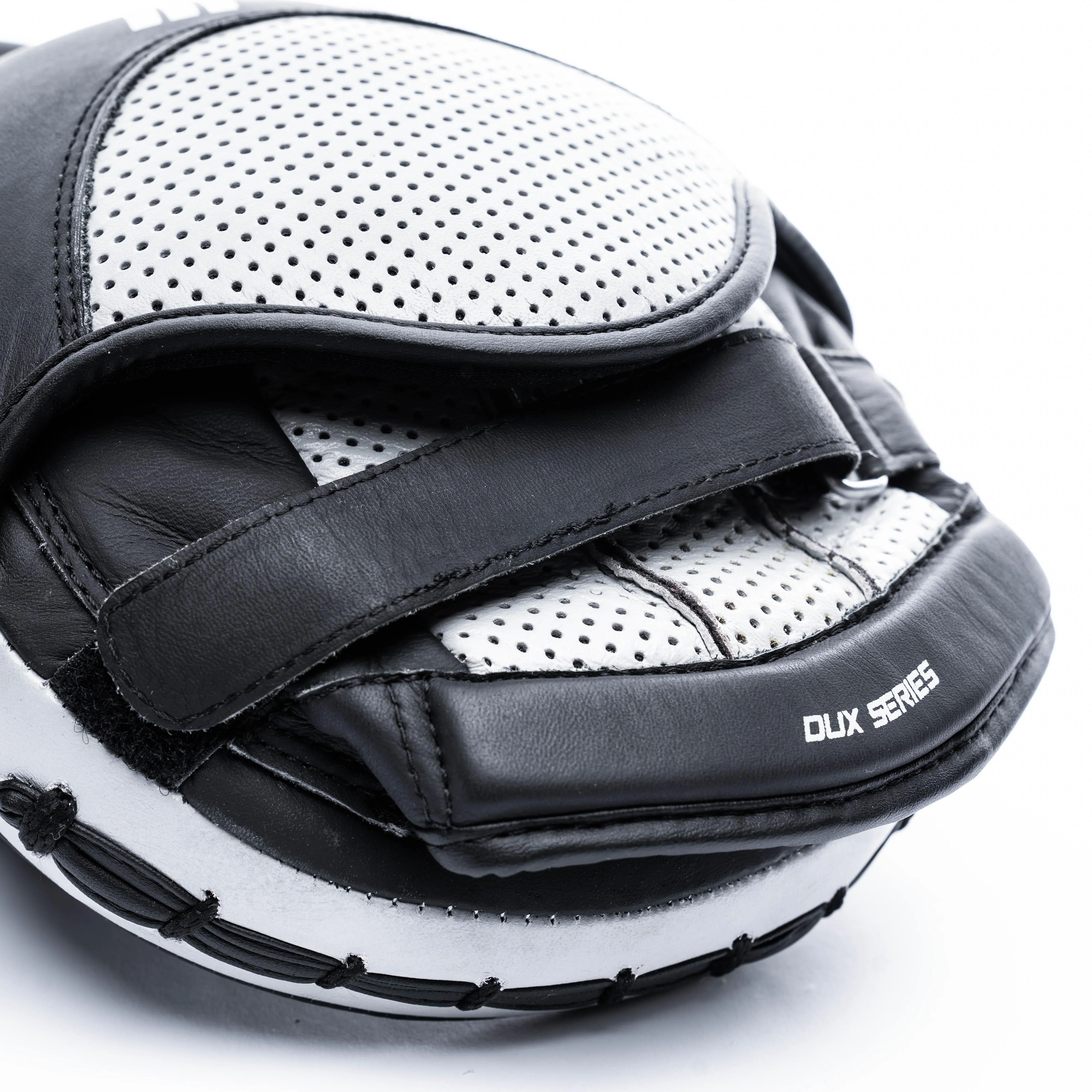 Orbis Focus Mitts - Image 3